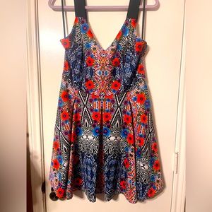 Really cute patterned Bebe summer dress, never worn